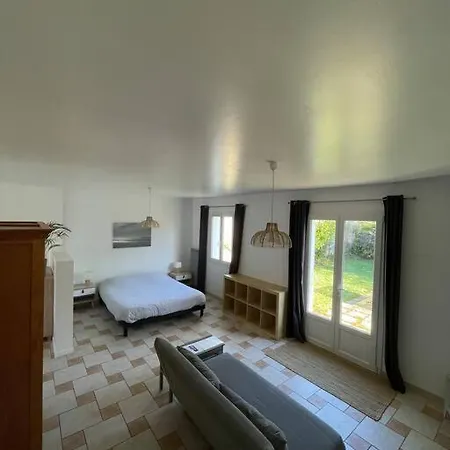 Maison De Plain Pied Sur Jardin Centre בית נופש פורניק