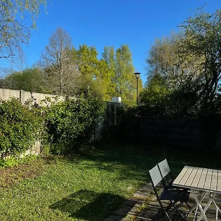 Maison De Plain Pied Sur Jardin Centre בית נופש