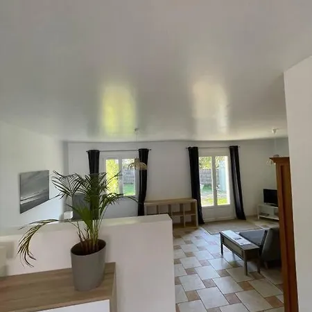 Maison De Plain Pied Sur Jardin Centre בית נופש *